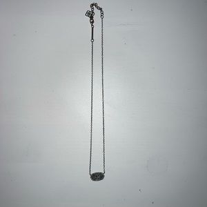 Kendra Scott necklace